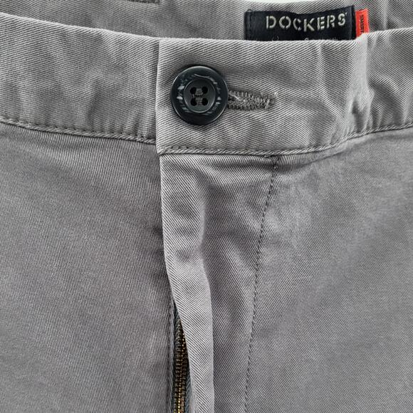 Dockers Smart 360 Flex Gray Cargo Pants Straight Zip Button Fly Men's Size 48 - Picture 5 of 12